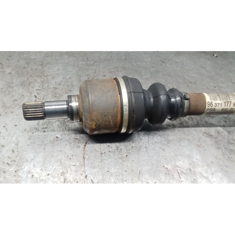 Recambio de transmision delantera izquierda para citroën c4 i (lc_) 1.6 hdi referencia OEM IAM 9637117780  04