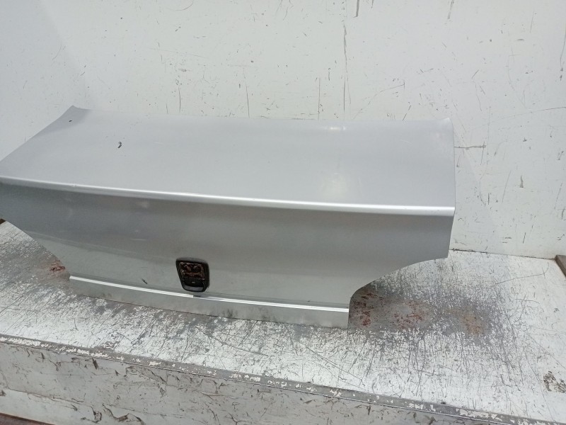 Recambio de tapa maletero para peugeot 306 (7b, n3, n5) 1.6 referencia OEM IAM   