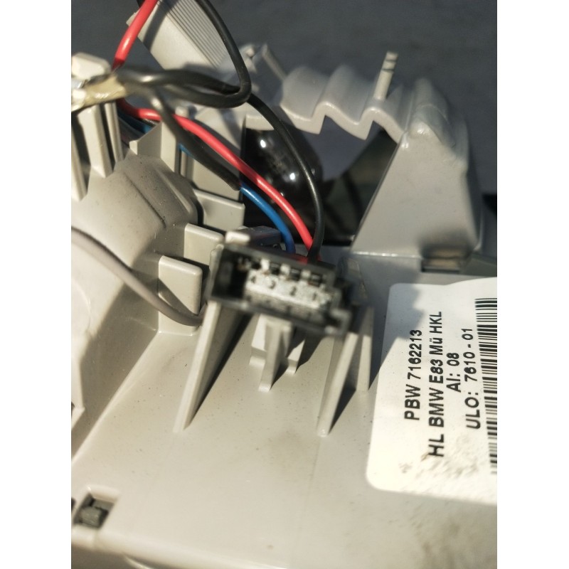 Recambio de piloto trasero izquierdo interior para bmw x3 (e83) 3.0 d referencia OEM IAM 7162213  07