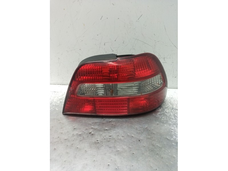 Recambio de piloto trasero derecho para volvo s40 i (644) 1.9 di referencia OEM IAM   00