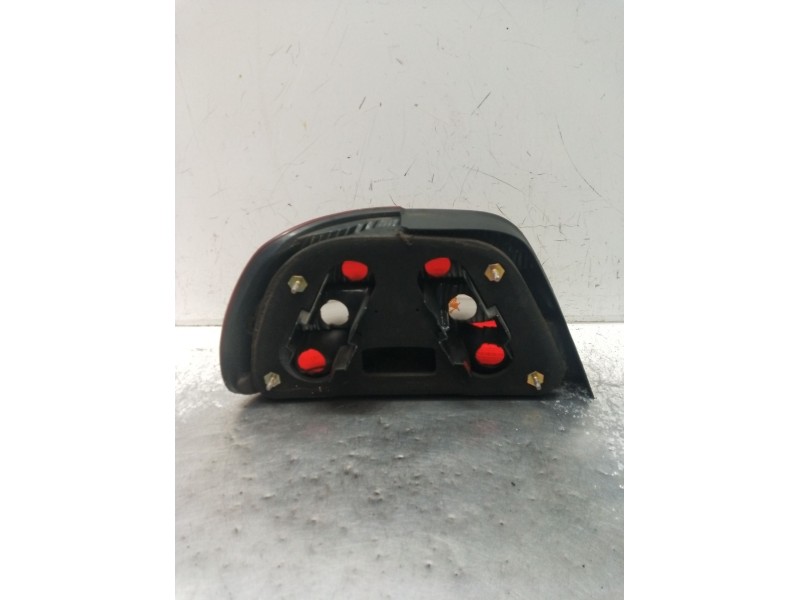 Recambio de piloto trasero derecho para volvo s40 i (644) 1.9 di referencia OEM IAM   00