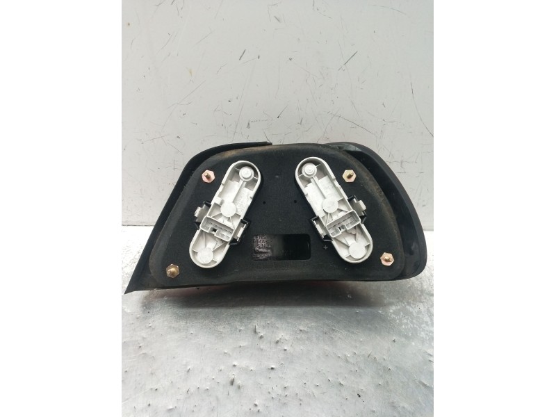 Recambio de piloto trasero izquierdo para volvo s40 i (644) 1.9 di referencia OEM IAM   00