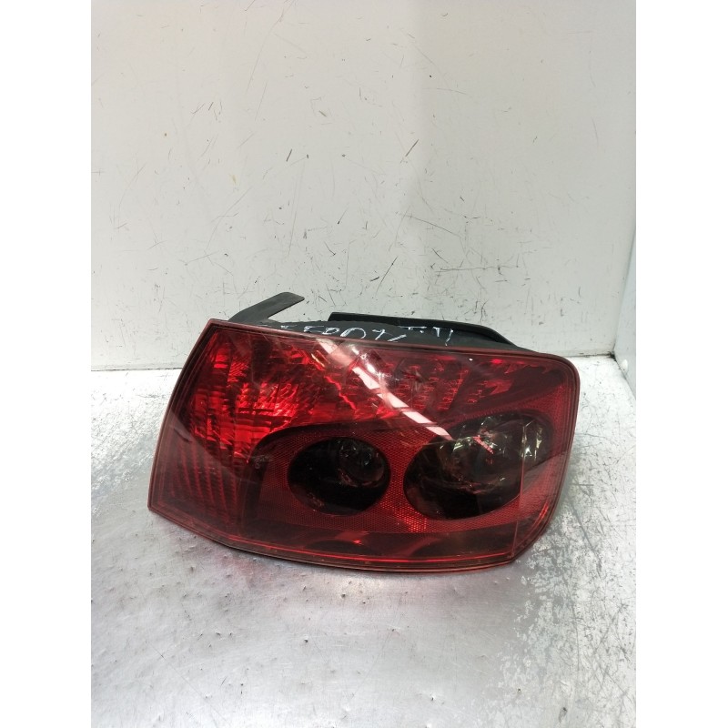 Recambio de piloto trasero derecho para peugeot 407 (6d_) 2.0 hdi 135 (6drhrh, 6drhre, 6drhrg, 6drhrj) referencia OEM IAM   