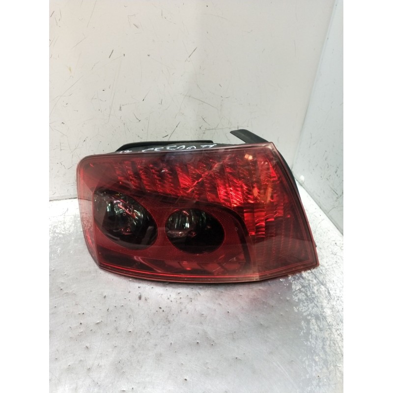 Recambio de piloto trasero izquierdo para peugeot 407 (6d_) 2.0 hdi 135 (6drhrh, 6drhre, 6drhrg, 6drhrj) referencia OEM IAM   