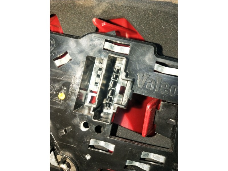 Recambio de piloto trasero derecho para peugeot 307 (3a/c) 1.6 hdi 110 referencia OEM IAM   01