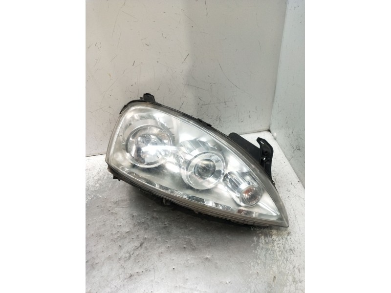 Recambio de faro derecho para opel corsa c (x01) 1.7 cdti (f08, f68) referencia OEM IAM   