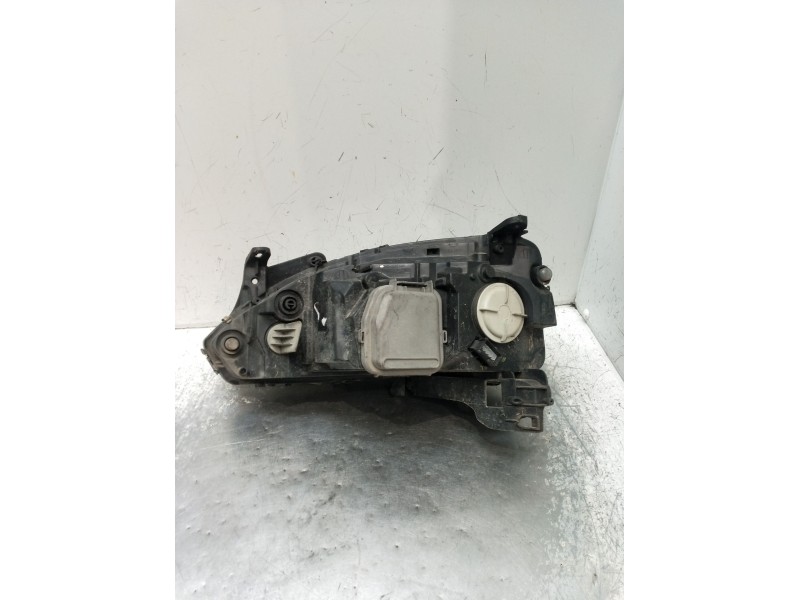 Recambio de faro derecho para opel corsa c (x01) 1.7 cdti (f08, f68) referencia OEM IAM   
