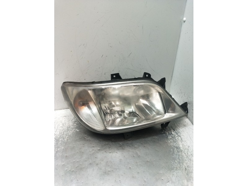 Recambio de faro derecho para mercedes-benz sprinter 3-t furgoneta (b903) 311 cdi (903.661, 903.662, 903.663) referencia OEM IAM