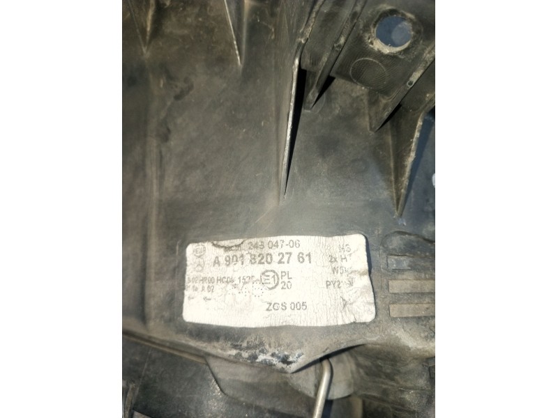 Recambio de faro derecho para mercedes-benz sprinter 3-t furgoneta (b903) 311 cdi (903.661, 903.662, 903.663) referencia OEM IAM