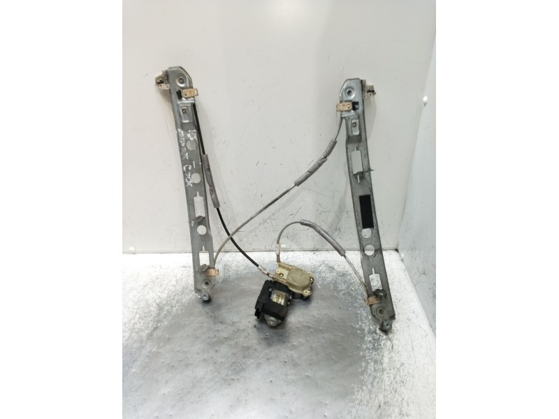 Recambio de elevalunas delantero izquierdo para renault megane ii sedán (lm0/1_) 1.5 dci (lm02, lm13, lm2a) referencia OEM IAM 1