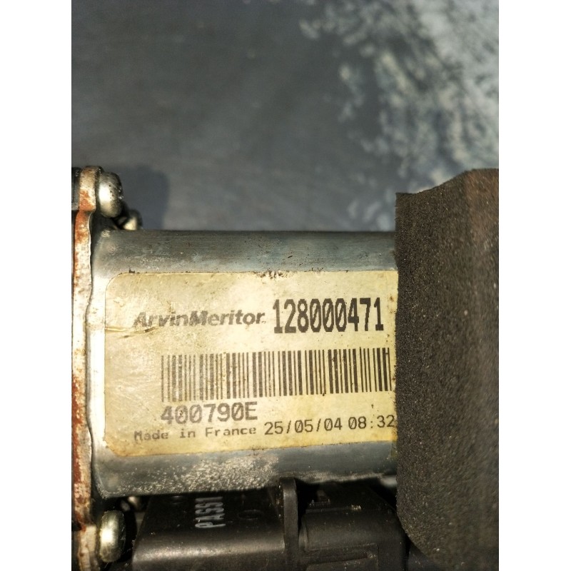 Recambio de elevalunas delantero izquierdo para renault megane ii sedán (lm0/1_) 1.5 dci (lm02, lm13, lm2a) referencia OEM IAM 1