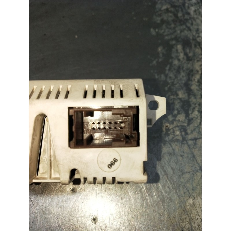 Recambio de pantalla multifuncion para peugeot 407 (6d_) 2.0 hdi 135 (6drhrh, 6drhre, 6drhrg, 6drhrj) referencia OEM IAM 9657882