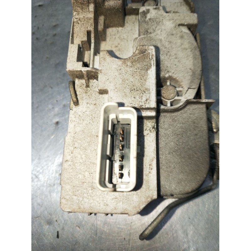 Recambio de motor cierre centralizado delantero derecho para peugeot 307 (3a/c) 1.6 hdi 110 referencia OEM IAM  5P 01