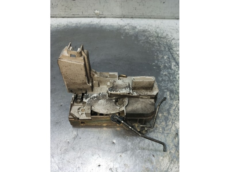 Recambio de motor cierre centralizado delantero izquierdo para peugeot 307 (3a/c) 1.6 hdi 110 referencia OEM IAM  5P 01