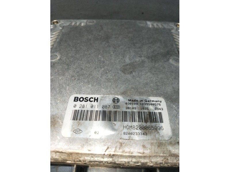 Recambio de centralita motor uce para volvo s40 i (644) 1.9 di referencia OEM IAM 0281011087 030109 1039S00576 00