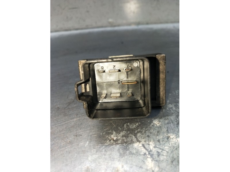 Recambio de caja precalentamiento para volvo s40 i (644) 1.9 di referencia OEM IAM 7700115078  00