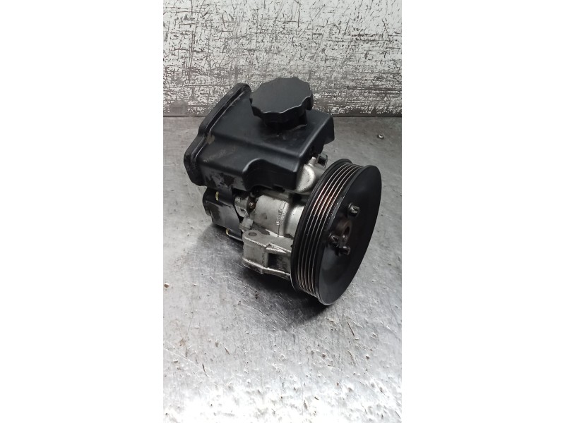 Recambio de bomba direccion para mercedes-benz sprinter 3-t furgoneta (b903) 311 cdi (903.661, 903.662, 903.663) referencia OEM 