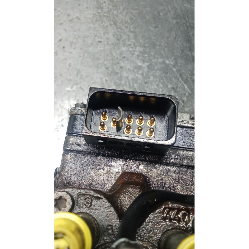 Recambio de bomba inyeccion para ford transit furgoneta (fa_ _) 2.0 di (fae_, faf_, fag_) referencia OEM IAM 0470004004 YC1Q9A54