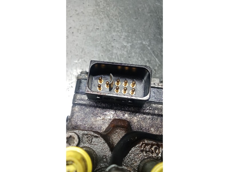 Recambio de bomba inyeccion para ford transit furgoneta (fa_ _) 2.0 di (fae_, faf_, fag_) referencia OEM IAM 0470004004 YC1Q9A54