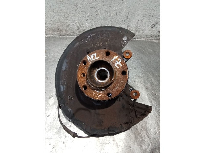 Recambio de mangueta delantera izquierda para bmw x3 (e83) 3.0 d referencia OEM IAM   06