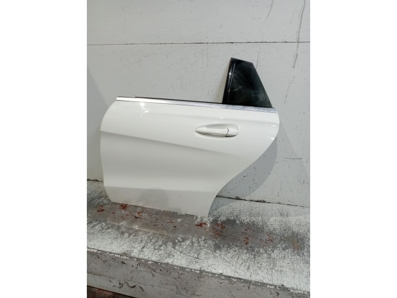 Recambio de puerta trasera izquierda para mercedes-benz clase cla (w117) shooting brake referencia OEM IAM   5P 14