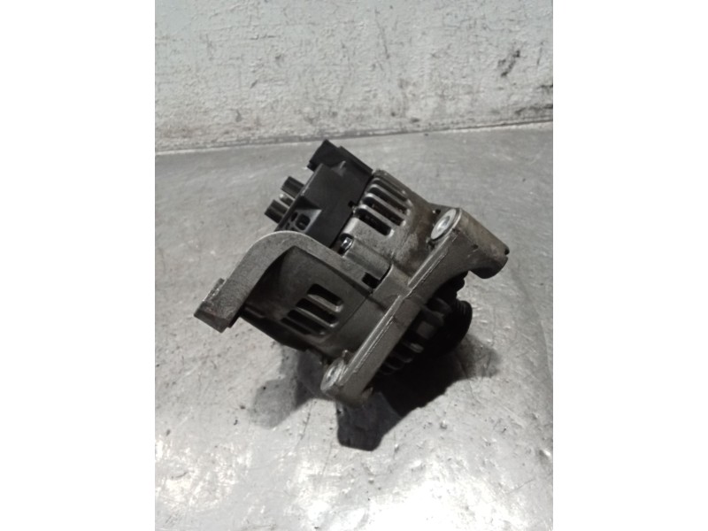 Recambio de alternador para bmw x3 (e83) 3.0 d referencia OEM IAM 7797660  150A
