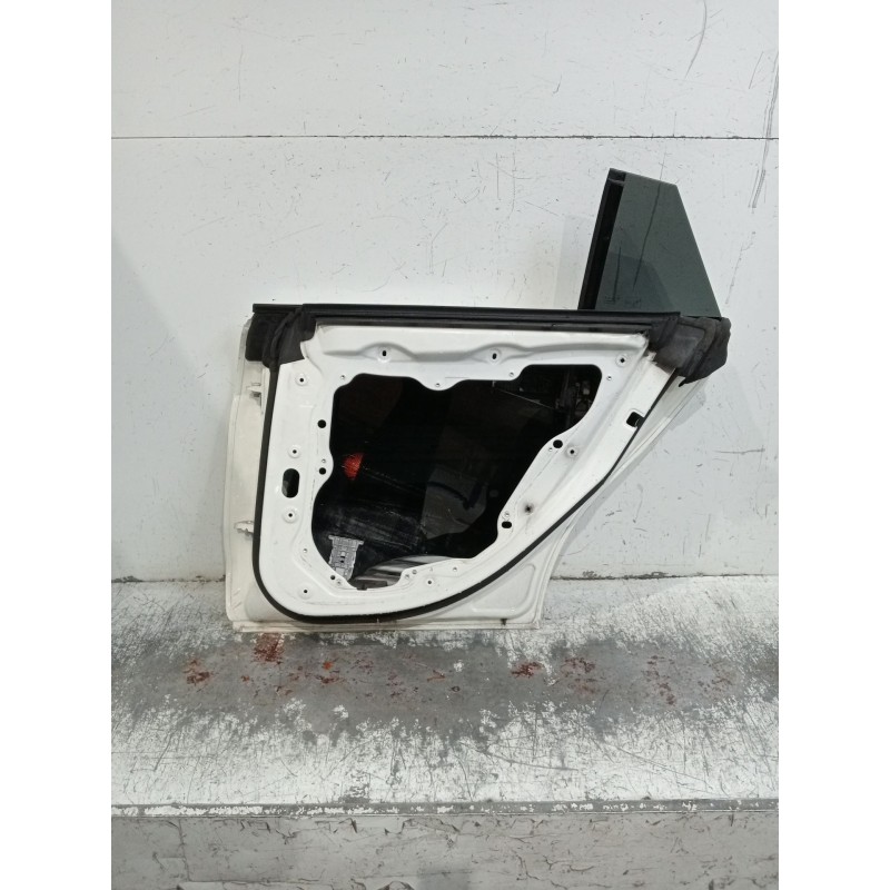 Recambio de puerta trasera derecha para mercedes-benz clase cla (w117) shooting brake referencia OEM IAM   5P 14