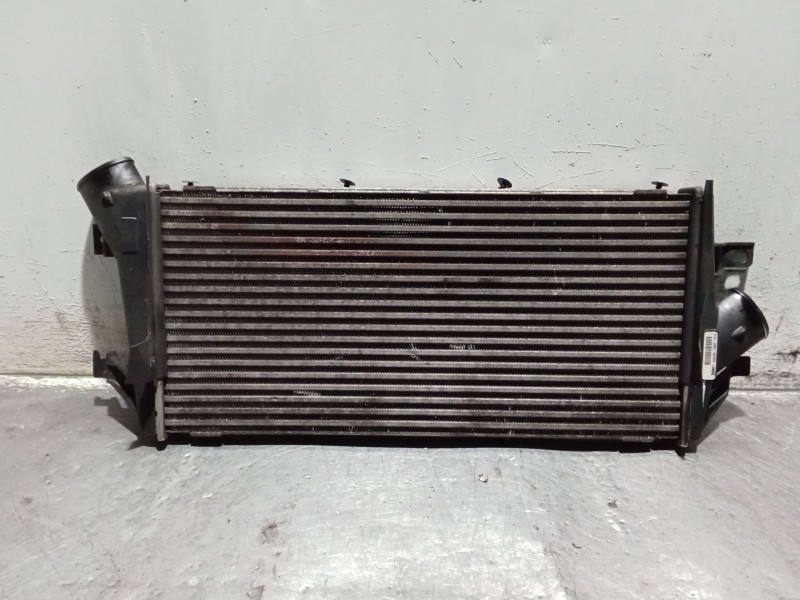 Recambio de intercooler para dodge caliber s referencia OEM IAM 988876H 164541697A 06