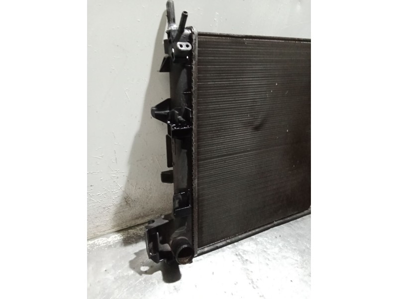 Recambio de radiador agua para opel vectra c berlina club referencia OEM IAM 868388D  C 03