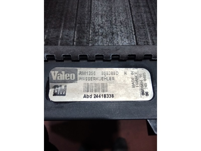 Recambio de radiador agua para opel vectra c berlina club referencia OEM IAM 868388D  C 03