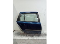 Recambio de puerta trasera derecha para renault laguna ii grandtour (kg0/1_) 1.9 dci (kg0g) referencia OEM IAM   5P 02