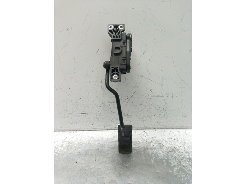 Recambio de potenciometro pedal para volvo s40 i (644) 1.9 di referencia OEM IAM 6PV00830100 30865642 M865642 00