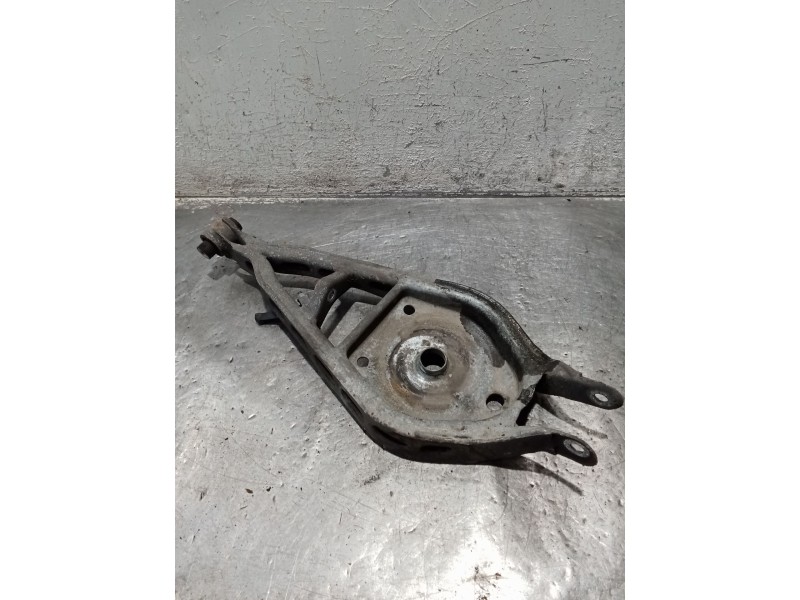 Recambio de brazo suspension superior trasero derecho para bmw x3 (e83) 3.0 d referencia OEM IAM   06