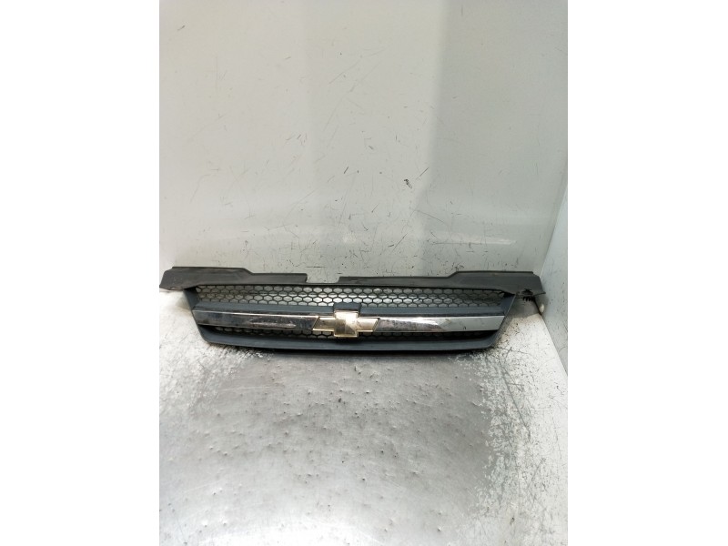 Recambio de rejilla delantera para chevrolet aveo / kalos hatchback (t250, t255) 1.2 referencia OEM IAM   05