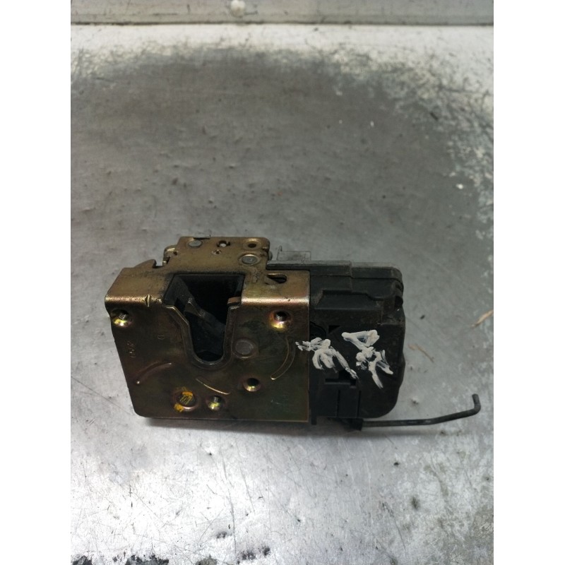 Recambio de motor cierre centralizado delantero derecho para peugeot 306 (7b, n3, n5) 1.6 referencia OEM IAM  4P 00