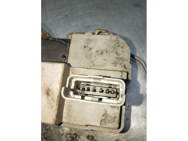 Recambio de motor cierre centralizado delantero derecho para peugeot 306 (7b, n3, n5) 1.6 referencia OEM IAM  4P 00