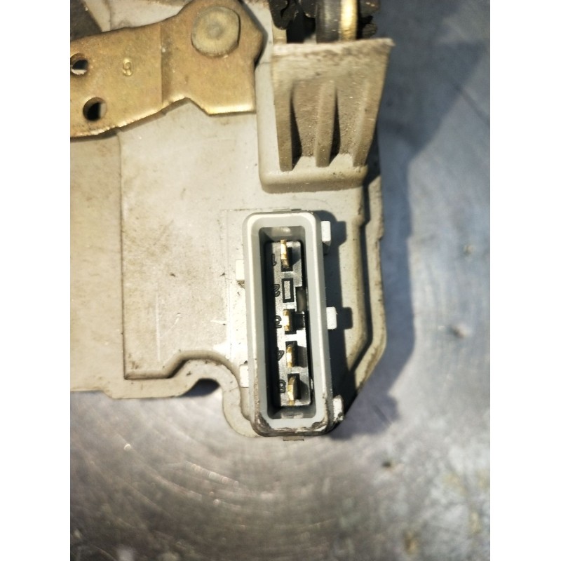 Recambio de motor cierre centralizado trasero izquierdo para peugeot 306 (7b, n3, n5) 1.6 referencia OEM IAM  4P 00