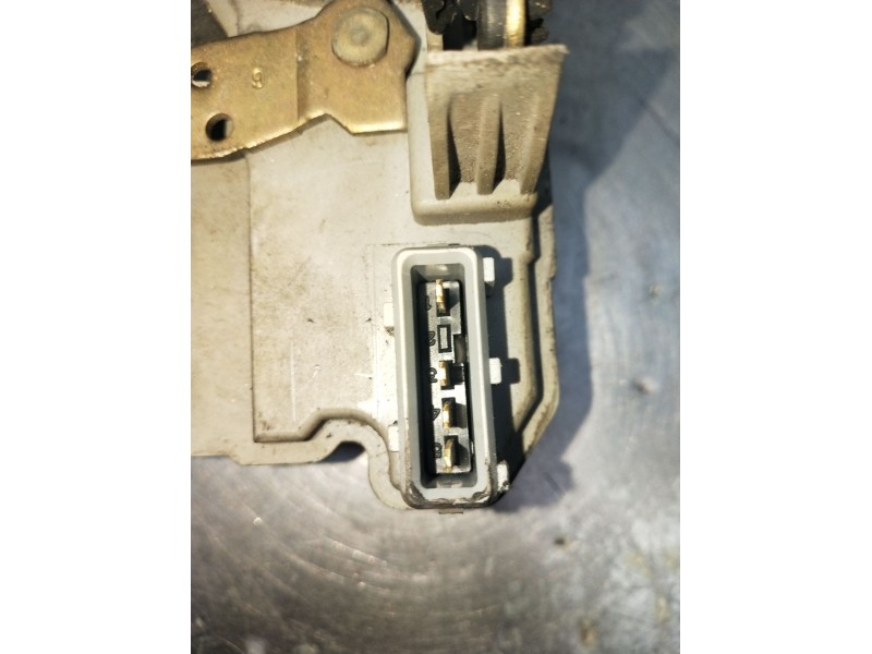 Recambio de motor cierre centralizado trasero izquierdo para peugeot 306 (7b, n3, n5) 1.6 referencia OEM IAM  4P 00