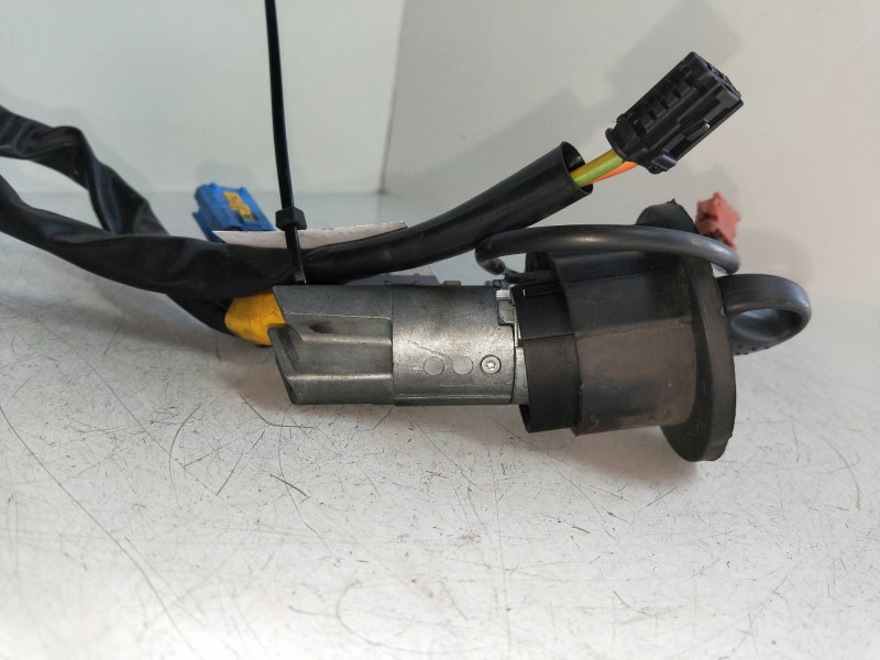 Recambio de conmutador de arranque para peugeot 206 berlina x-line referencia OEM IAM   