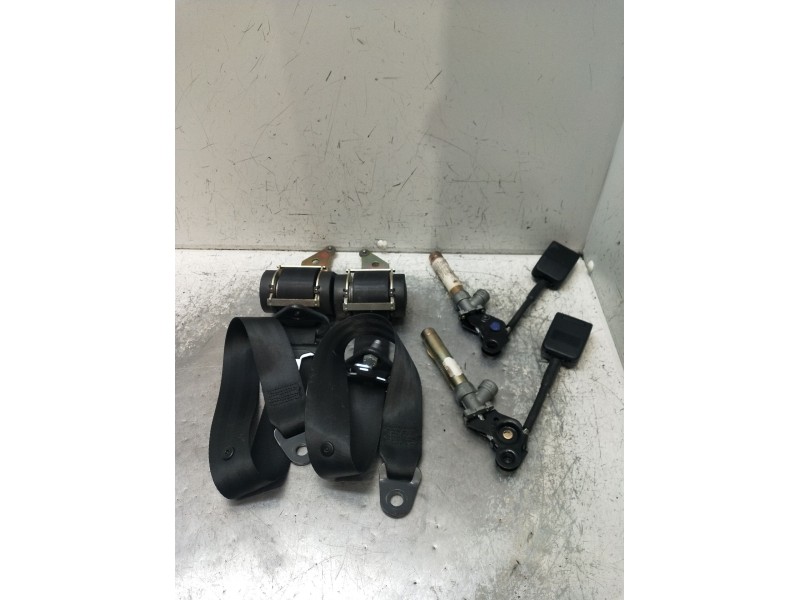 Recambio de juego cinturones delantero para peugeot 306 (7b, n3, n5) 1.6 referencia OEM IAM  4P 00