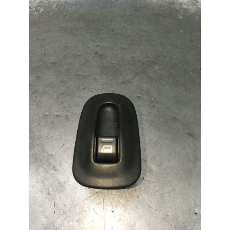 Recambio de mando elevalunas delantero derecho para peugeot 306 (7b, n3, n5) 1.6 referencia OEM IAM  4P 00
