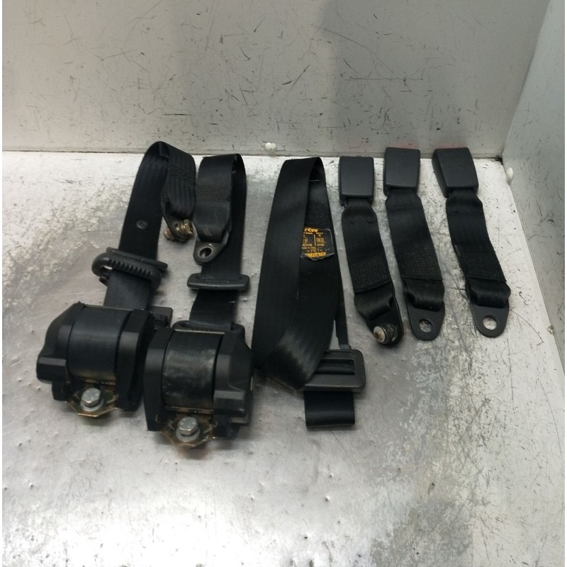 Recambio de juego cinturones trasero para fiat punto (176_) 60 1.2 (176ap, 176ar, 176aq, 176bb) referencia OEM IAM  3P 94