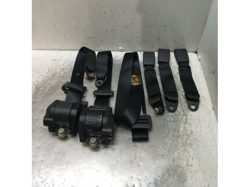 Recambio de juego cinturones trasero para fiat punto (176_) 60 1.2 (176ap, 176ar, 176aq, 176bb) referencia OEM IAM  3P 94