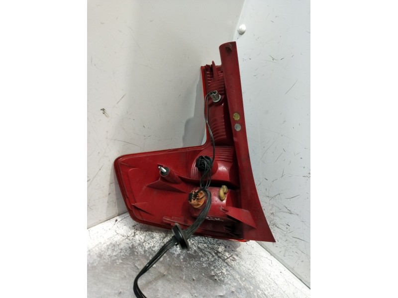 Recambio de piloto trasero derecho para citroën c4 i (lc_) 1.6 hdi referencia OEM IAM   04