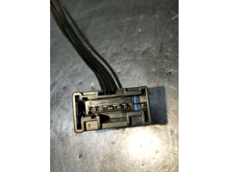 Recambio de piloto trasero derecho para citroën c4 i (lc_) 1.6 hdi referencia OEM IAM   04