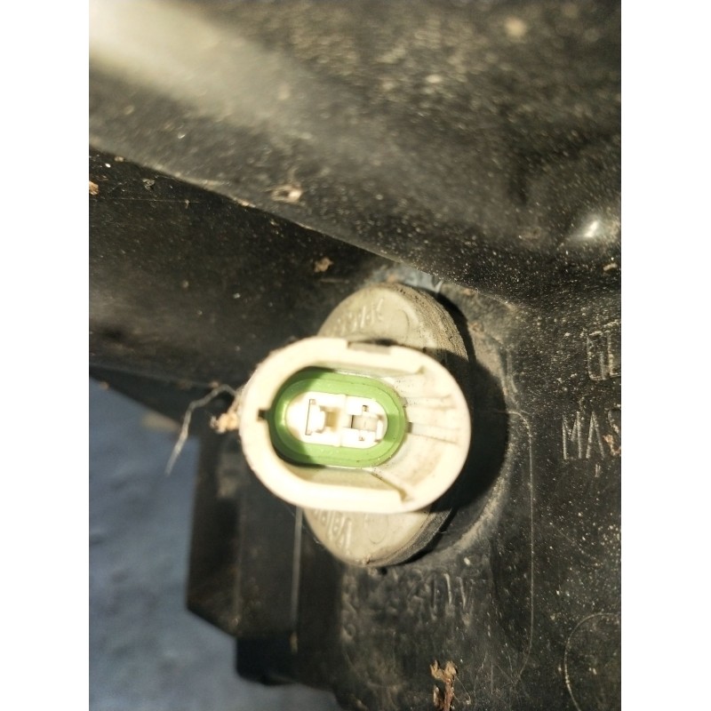 Recambio de faro derecho para renault kangoo (kc0/1_) 1.5 dci (kc07) referencia OEM IAM 8200236591 89008440 89008684 89009622 01