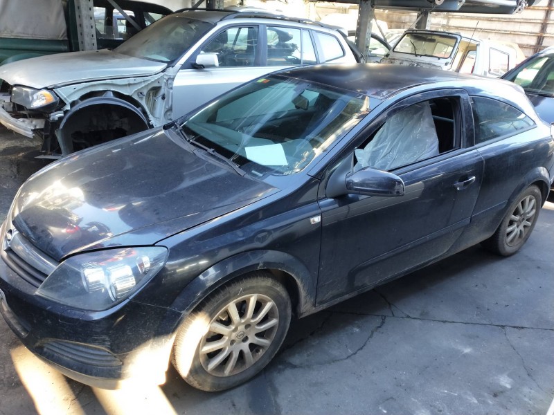 opel astra gtc del año 2006