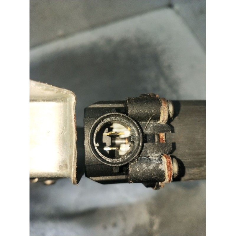 Recambio de elevalunas delantero izquierdo para renault kangoo (kc0/1_) 1.5 dci (kc07) referencia OEM IAM 400663 4P 01