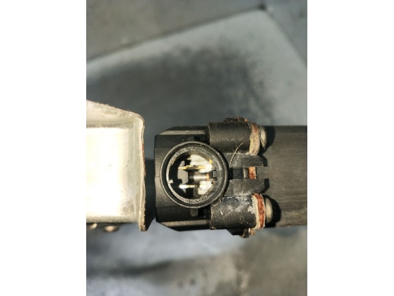 Recambio de elevalunas delantero izquierdo para renault kangoo (kc0/1_) 1.5 dci (kc07) referencia OEM IAM 400663 4P 01