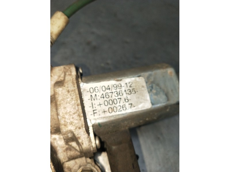 Recambio de elevalunas delantero izquierdo para fiat punto (176_) 60 1.2 (176ap, 176ar, 176aq, 176bb) referencia OEM IAM 4673613